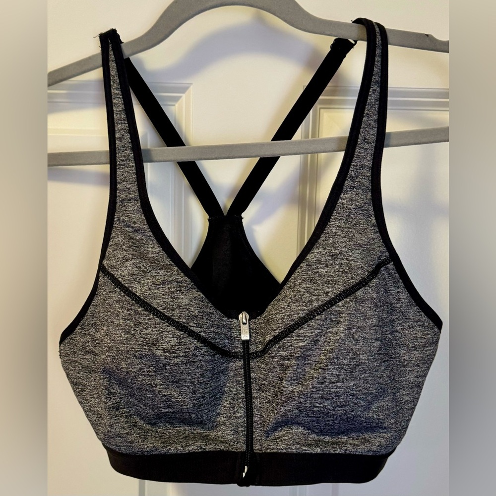 Victoria’s Secret Sports Bra with Built In Underwire Bra